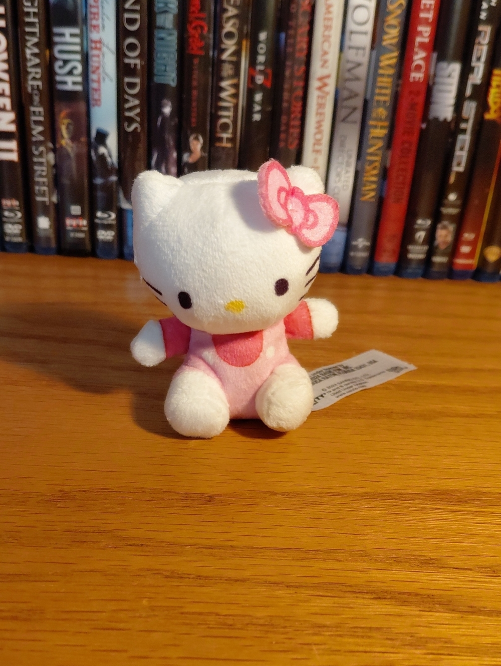 Hello Kitty White and Pink Plush Mini Stuffed Toy